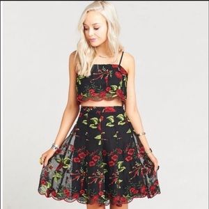 Show me Your MuMu Floral Skirt, Size Medium